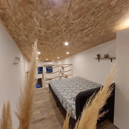 Le De L'ayguade - A 100 M アパート *